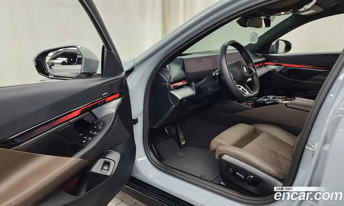 BMW 5 серия 2024 2.0 автомат (гидро), фото 13