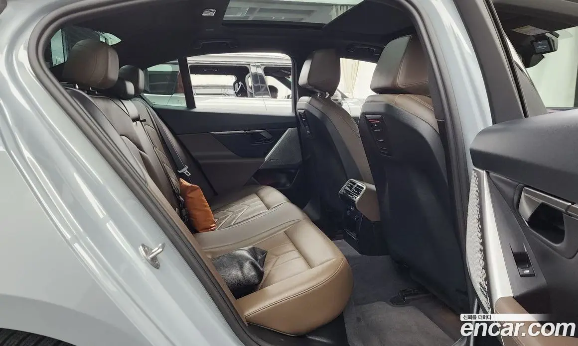BMW 5 серия 2024 2.0 автомат (гидро), фото 18