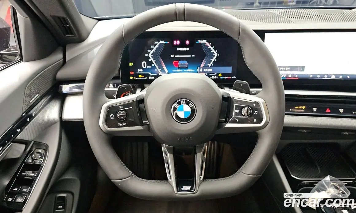 BMW 5 серия 2025 2.0 автомат (гидро), фото 19