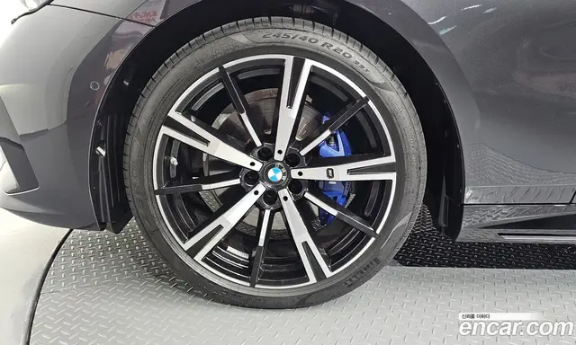 BMW 5 серия 2025 2.0 автомат (гидро), миниатюра 5