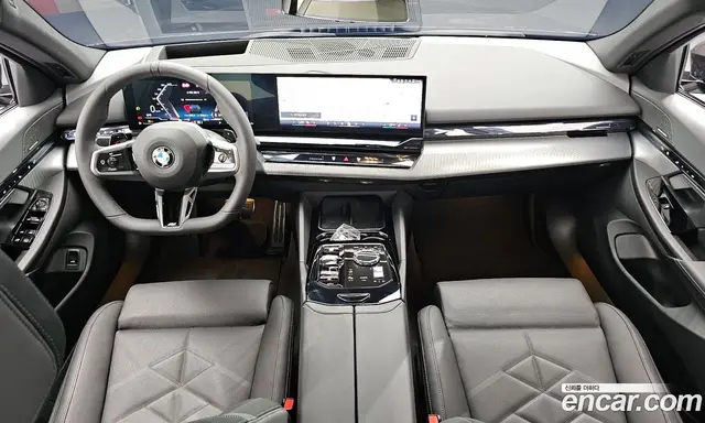 BMW 5 серия 2025 2.0 автомат (гидро), миниатюра 10