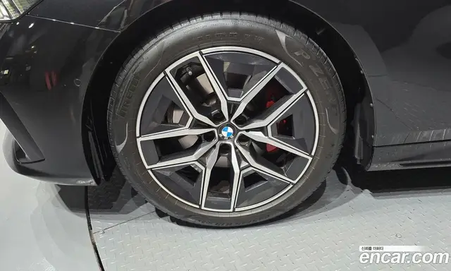 BMW 5 серия 2025 2.0 автомат (гидро), миниатюра 5