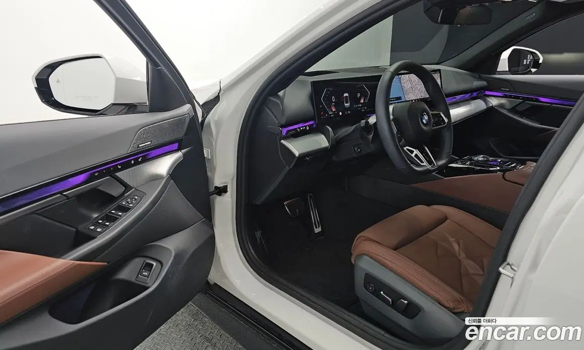 BMW 5 серия 2025 2.0 автомат (гидро), фото 17