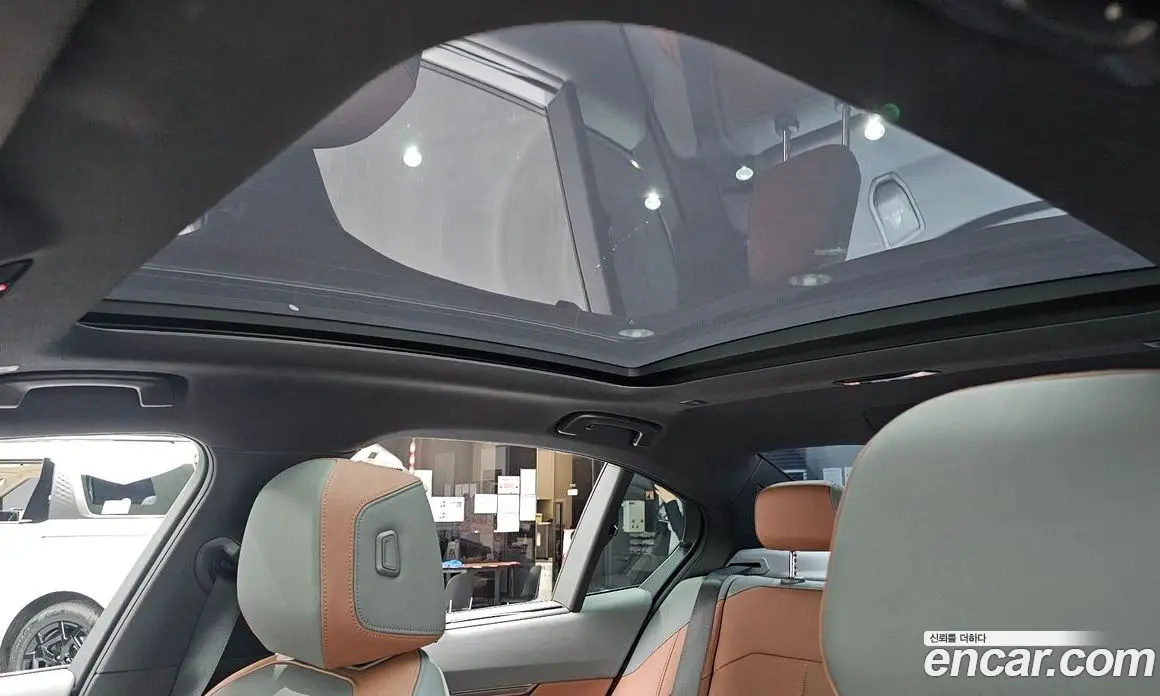 BMW 5 серия 2025 2.0 автомат (гидро), фото 28