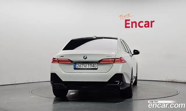 BMW 5 серия 2025 2.0 автомат (гидро), миниатюра 4