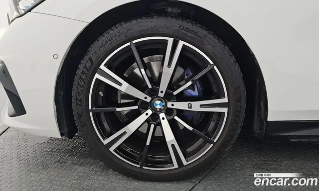 BMW 5 серия 2025 2.0 автомат (гидро), миниатюра 5