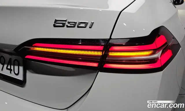 BMW 5 серия 2025 2.0 автомат (гидро), миниатюра 9