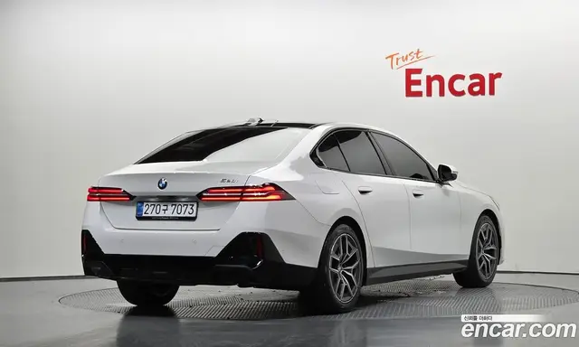 BMW 5 серия 2026 2.0 автомат (гидро), миниатюра 2
