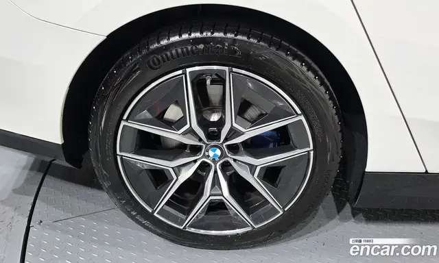 BMW 5 серия 2026 2.0 автомат (гидро), миниатюра 5