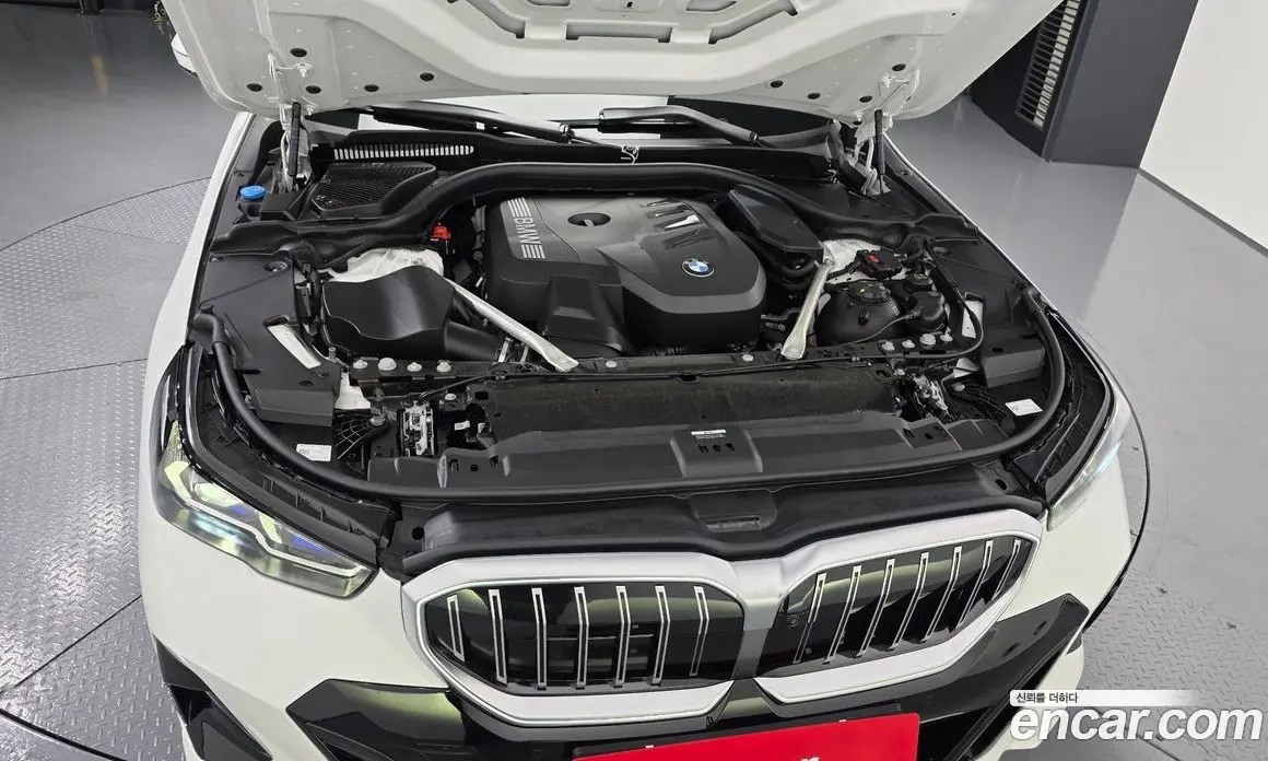 BMW 5 серия 2026 2.0 автомат (гидро), фото 6