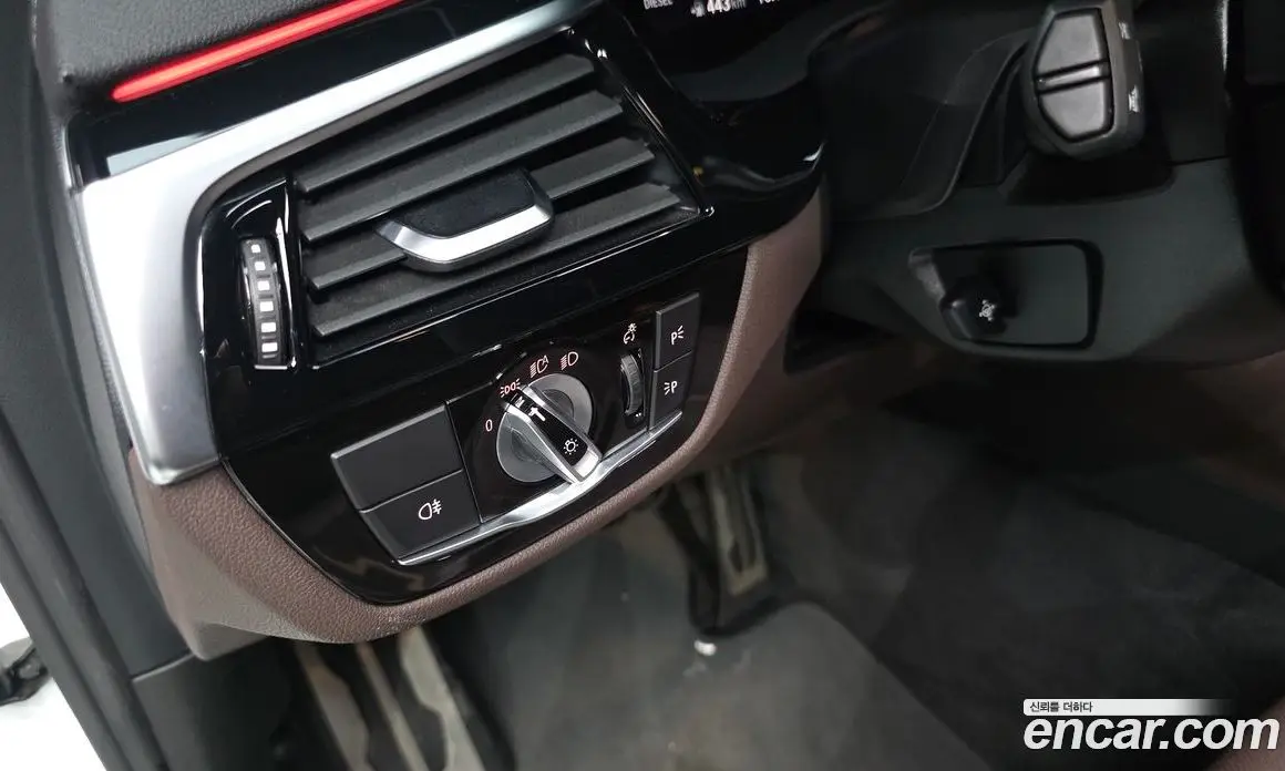 BMW 6 серия 2021 2.0 автомат (гидро), фото 26