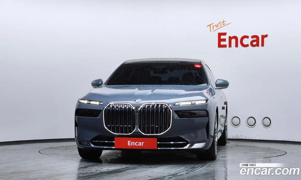 BMW 7 серия 2023 3.0 автомат (гидро), фото 3