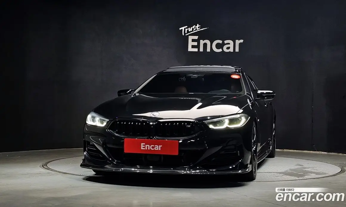 BMW 8 серия 2022 4.4 автомат (гидро), фото 3