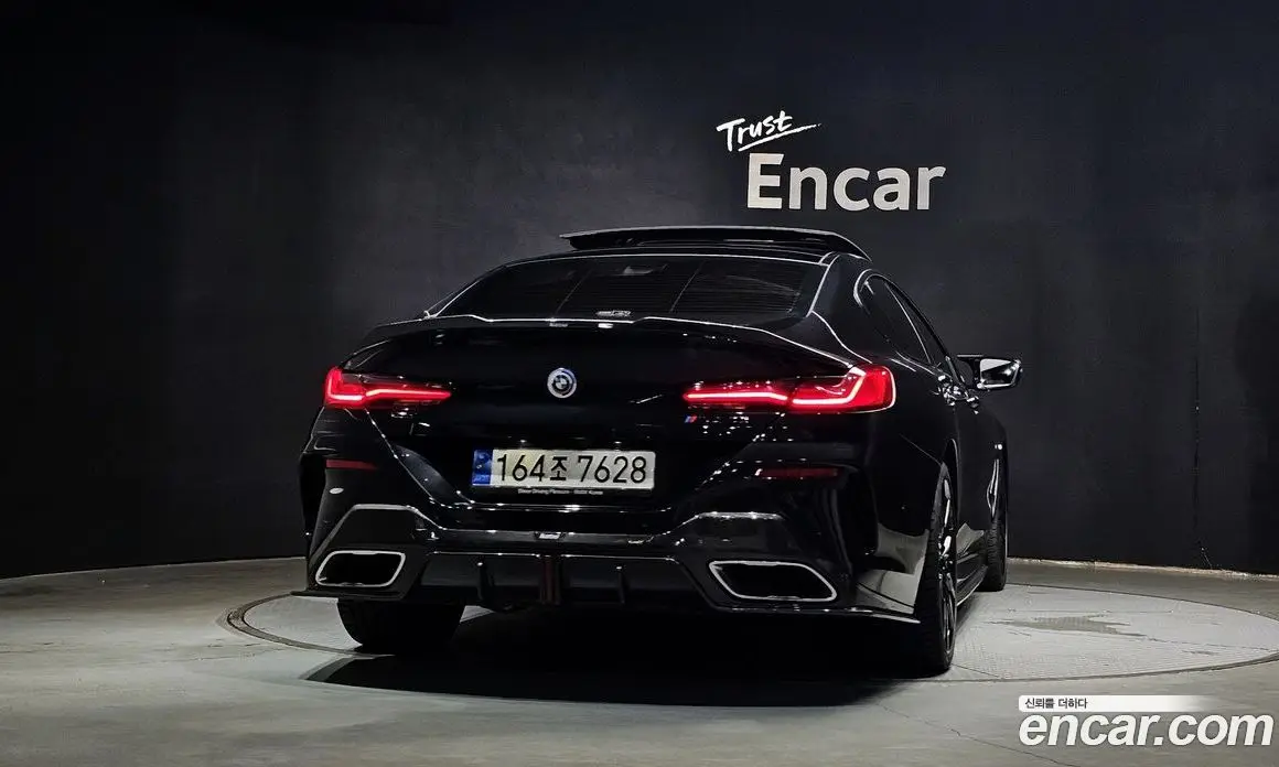 BMW 8 серия 2022 4.4 автомат (гидро), фото 4