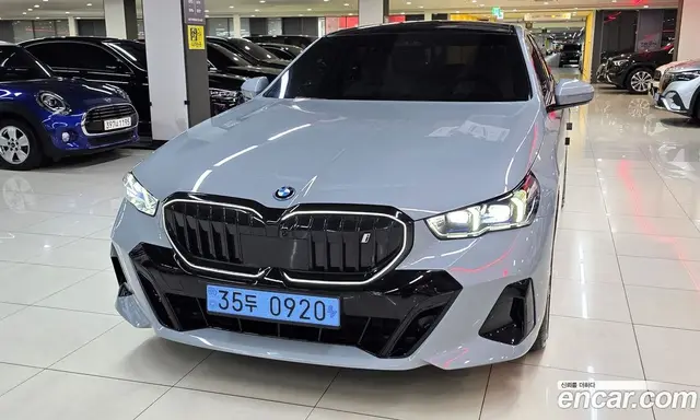 BMW i5 2026 0.2 автомат (гидро), миниатюра 2