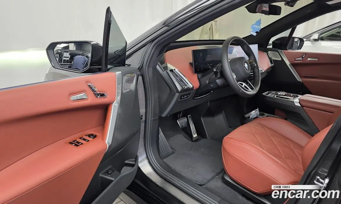 BMW iX 2025 0.3 автомат (гидро), фото 13