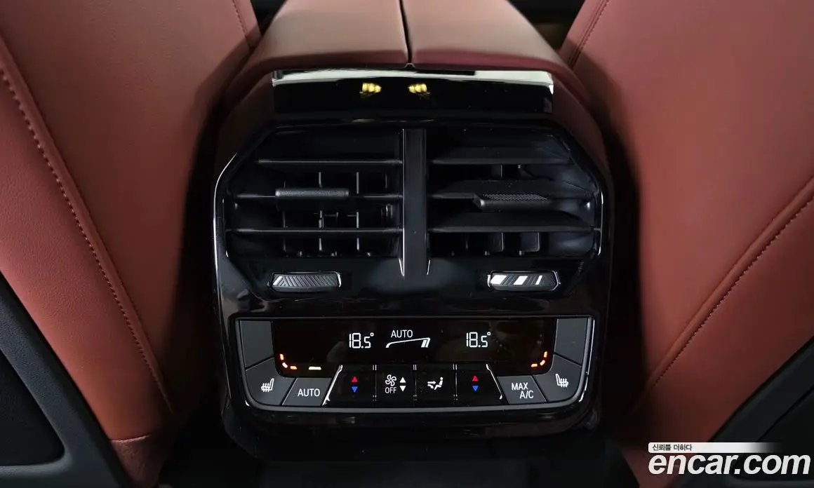 BMW iX 2025 0.3 автомат (гидро), фото 24