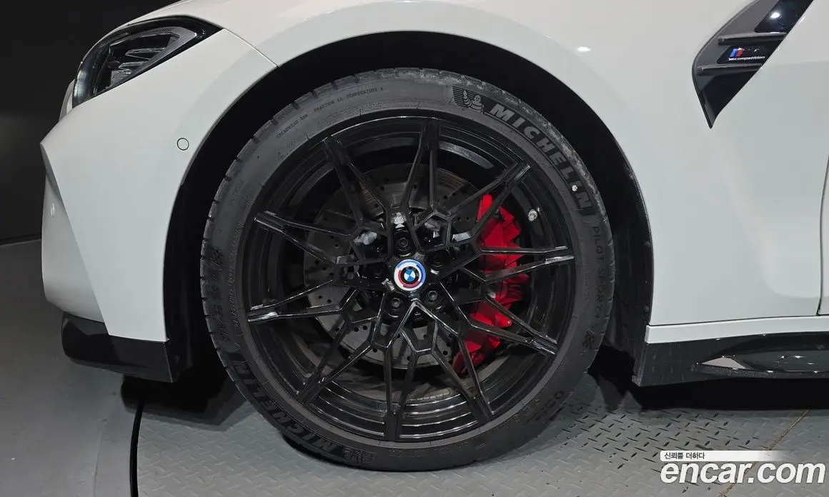 BMW M4 2022 3.0 автомат (гидро), фото 5