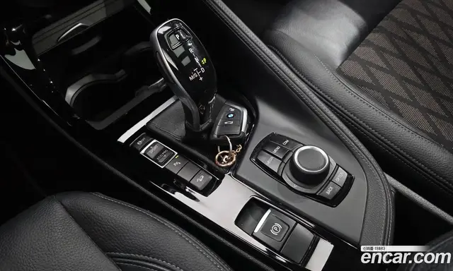 BMW X1 2020 2.0 автомат (гидро), миниатюра 11