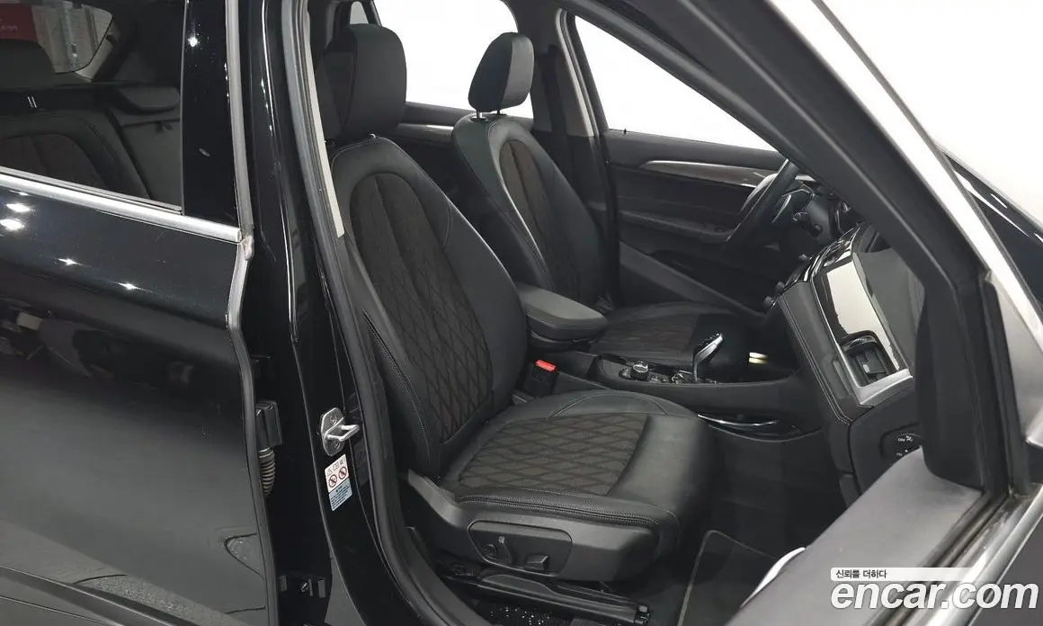 BMW X1 2020 2.0 автомат (гидро), фото 15