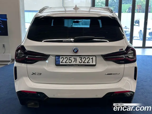 BMW X3 2024 2.0 автомат (гидро), миниатюра 4