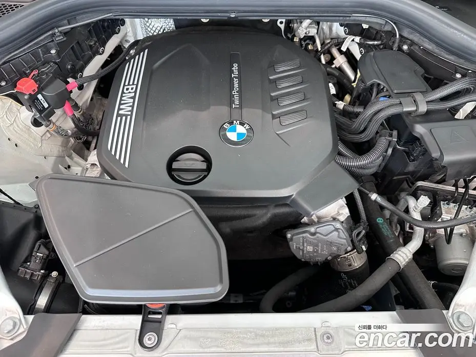 BMW X3 2024 2.0 автомат (гидро), фото 6