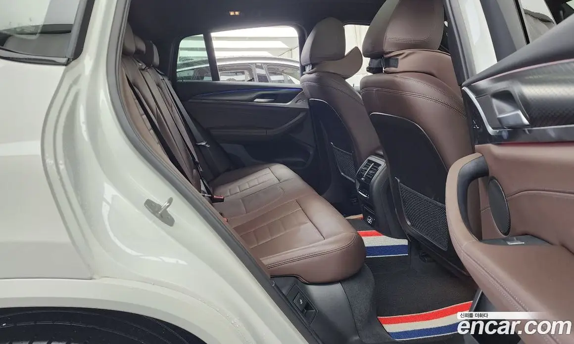 BMW X4 2023 2.0 автомат (гидро), фото 17