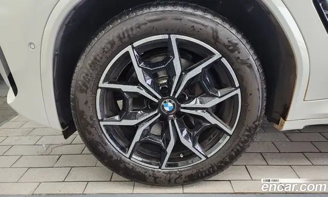 BMW X4 2023 2.0 автомат (гидро), миниатюра 4