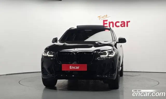 BMW X4 2025 2.0 автомат (гидро), миниатюра 3