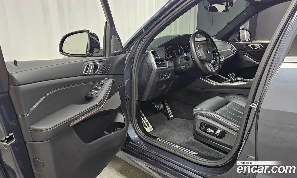 BMW X5 2021 3.0 автомат (гидро), фото 13