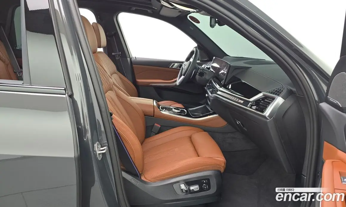 BMW X5 2025 3.0 автомат (гидро), фото 16