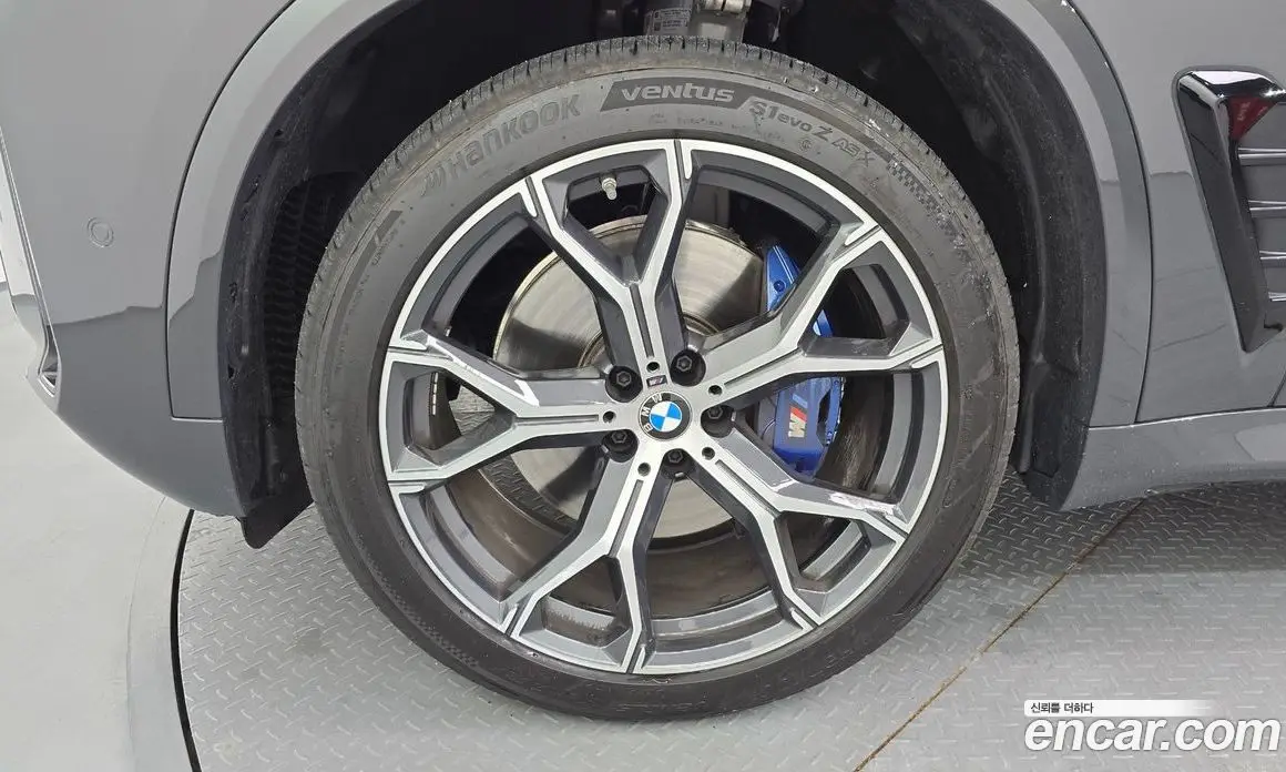 BMW X5 2025 3.0 автомат (гидро), фото 5