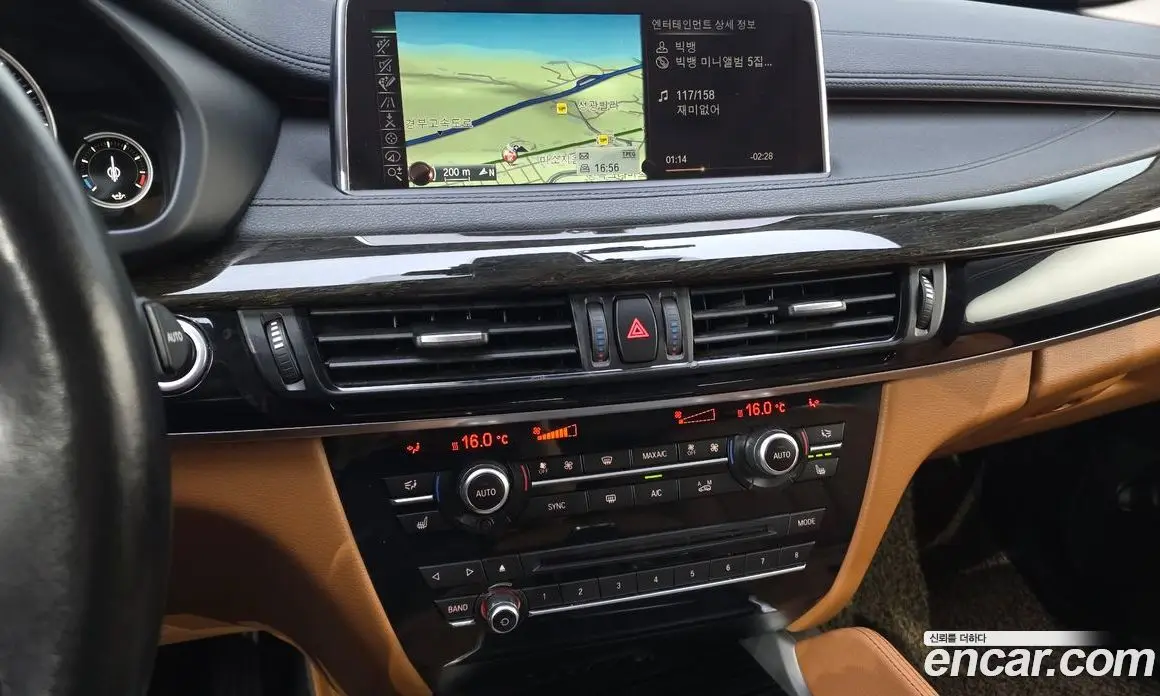 BMW X6 2015 3.0 автомат (гидро), фото 15