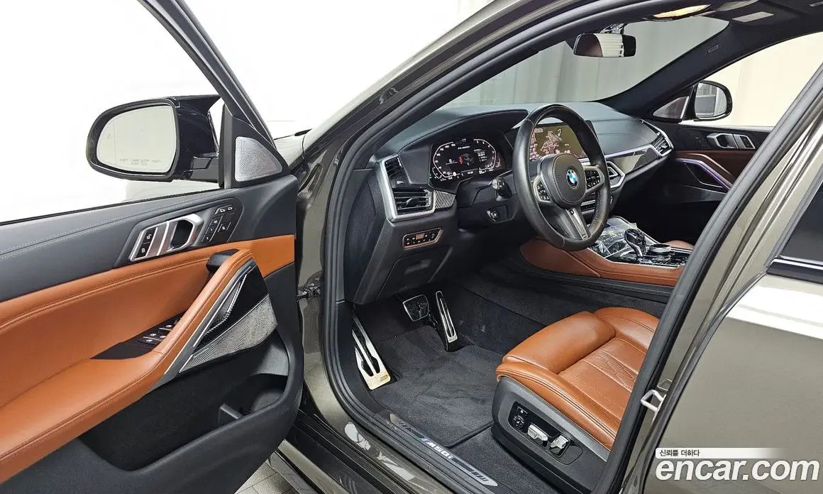 BMW X6 2021 4.4 автомат (гидро), фото 12