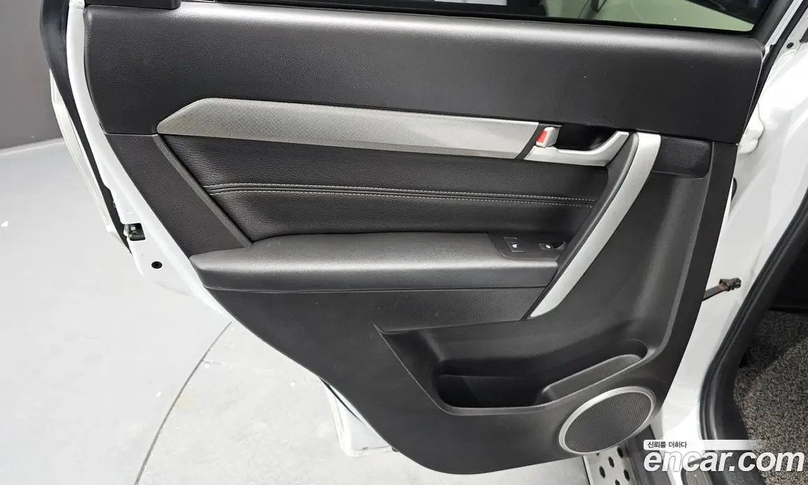 Chevrolet Captiva 2016 2.0 автомат (гидро), фото 15