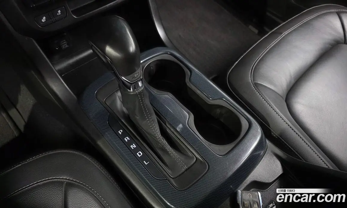 Chevrolet Colorado 2022 3.6 автомат (гидро), фото 12