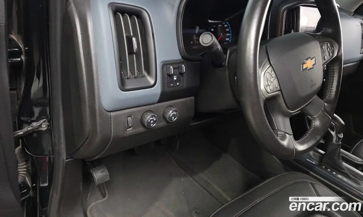 Chevrolet Colorado 2022 3.6 автомат (гидро), фото 28
