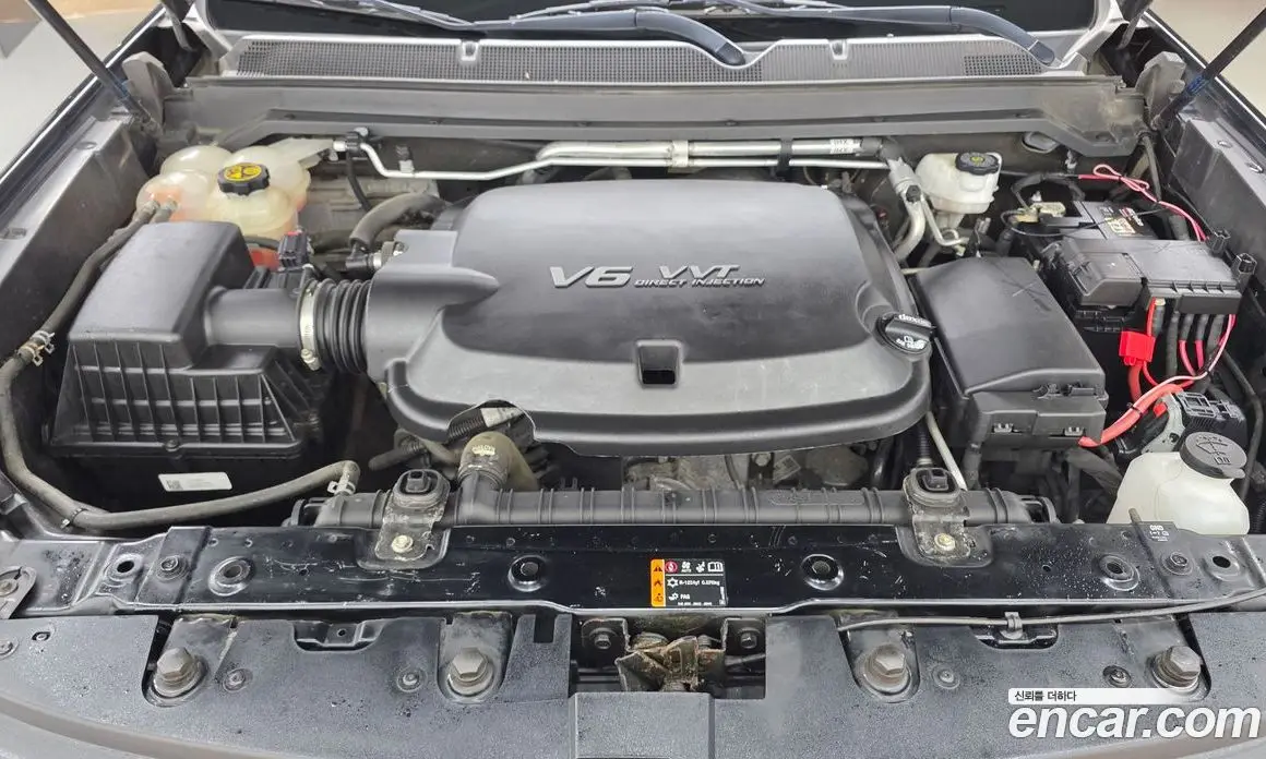 Chevrolet Colorado 2022 3.6 автомат (гидро), фото 6