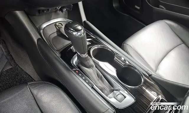 Chevrolet Malibu 2017 2.0 автомат (гидро), миниатюра 12