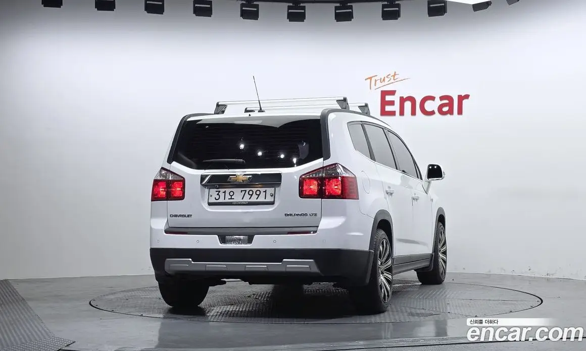 Chevrolet Orlando 2011 2.0 автомат (гидро), фото 4