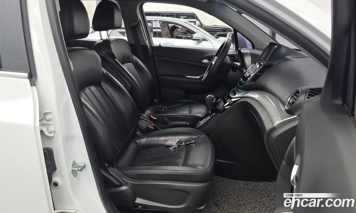 Chevrolet Orlando 2013 2.0 автомат (гидро), фото 17