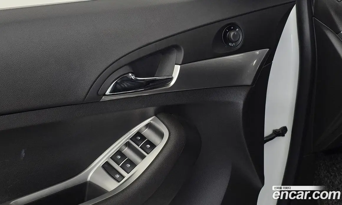 Chevrolet Orlando 2013 2.0 автомат (гидро), фото 28