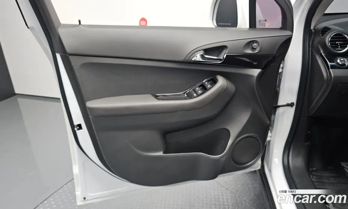 Chevrolet Orlando 2013 2.0 автомат (гидро), фото 14