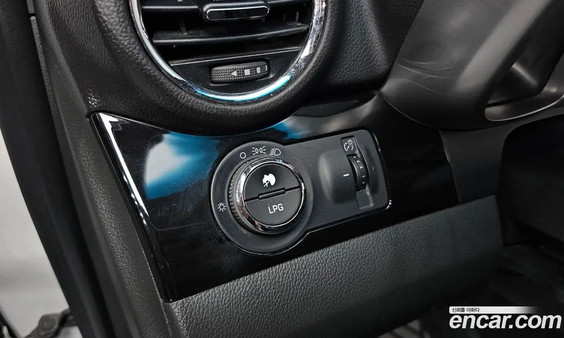 Chevrolet Orlando 2013 2.0 автомат (гидро), фото 25