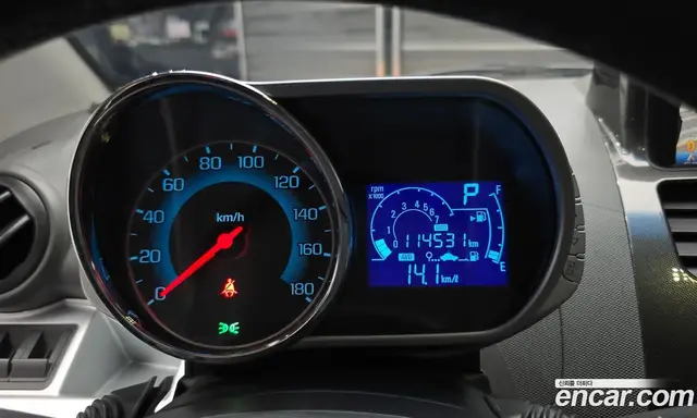 Chevrolet Spark 2013 1.0 автомат (гидро), миниатюра 11