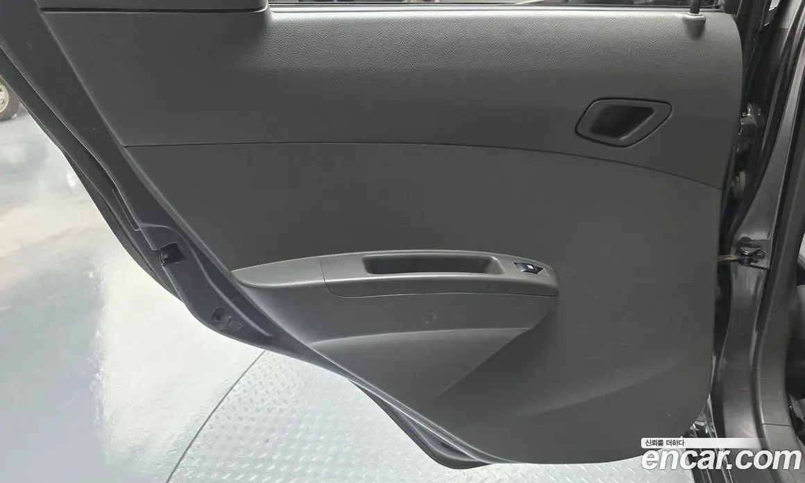Chevrolet Spark 2013 1.0 автомат (гидро), фото 15