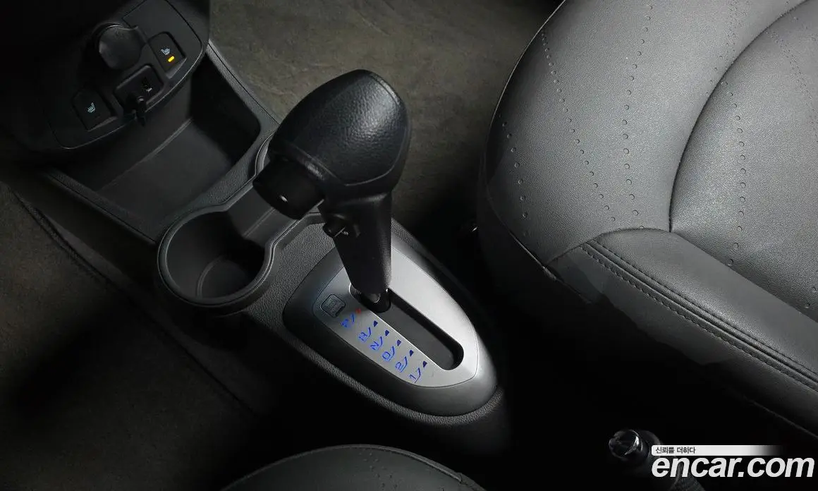 Chevrolet Spark 2014 1.0 автомат (гидро), фото 11