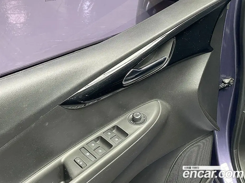 Chevrolet Spark 2015 1.0 автомат (гидро), фото 20