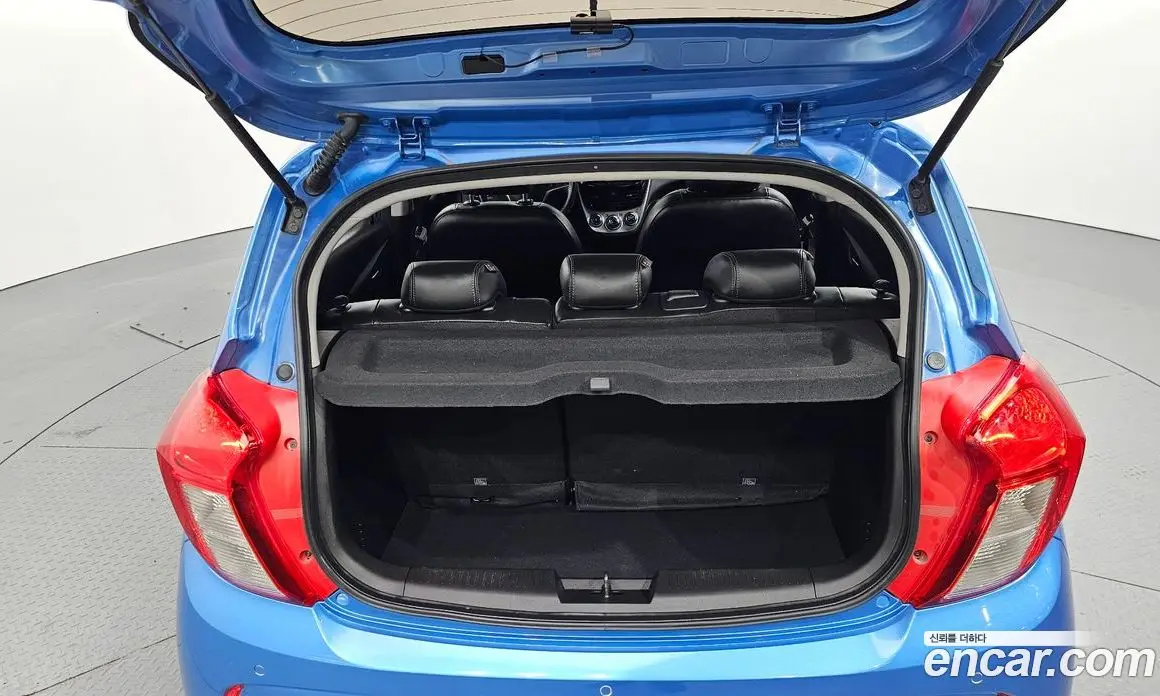 Chevrolet Spark 2016 1.0 автомат (гидро), фото 26