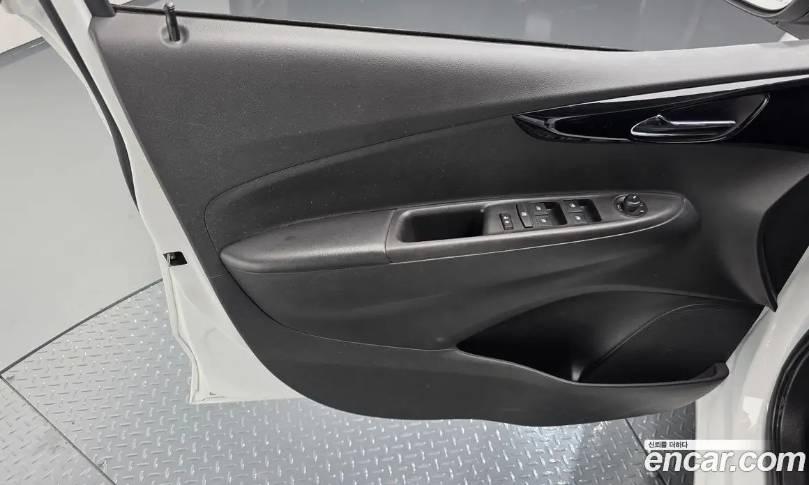 Chevrolet Spark 2018 1.0 автомат (гидро), фото 14